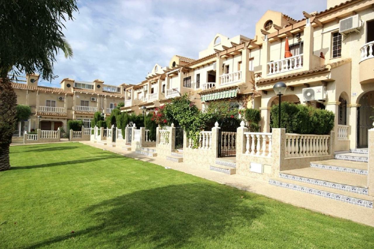 Bungalow Torrevieja Argonautas Luaran gambar
